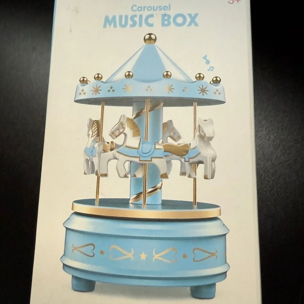 Blue Carousel Music Box Horses Merry Go Round LED lights Birthday Gift NEW